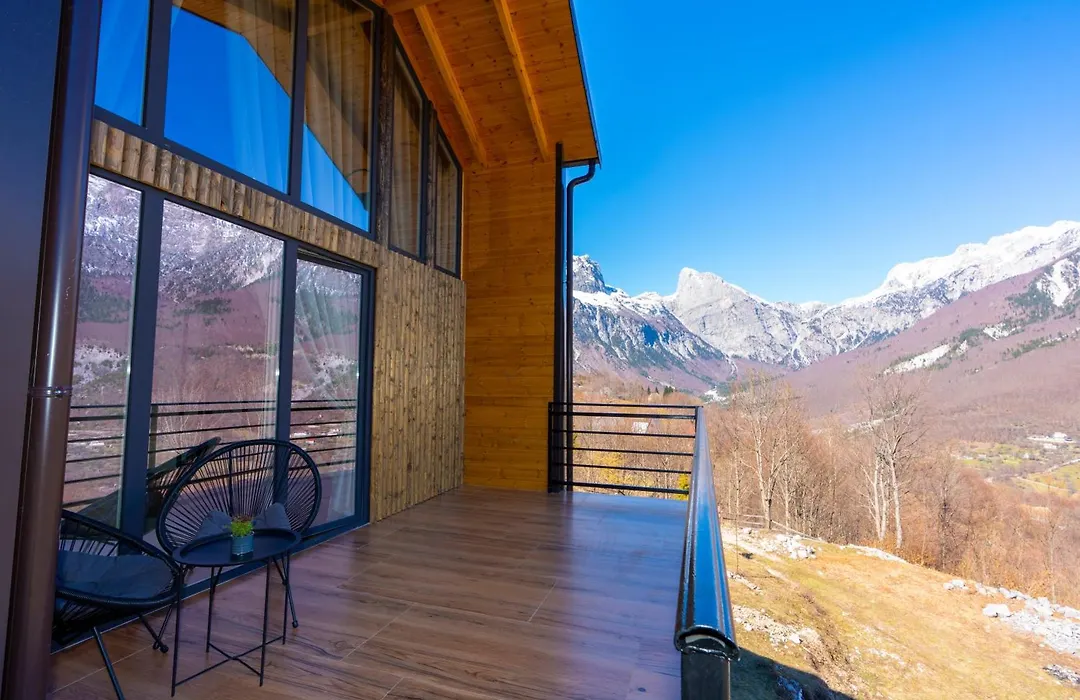 Vidis Chalet Boutique Hotel-1